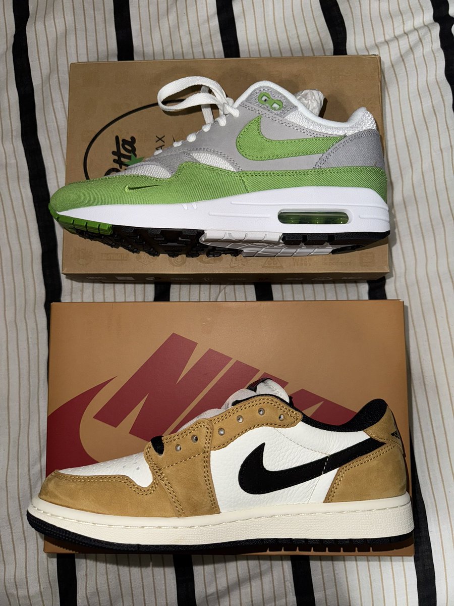 Decent little #MailCall 

Patta AM1 (Union restock)
AJ1 Low ‘ROTY’ (early Kith drop)

<a href="/SneakerVisionz/">👁️ Sneaker Visionz 👁️</a>