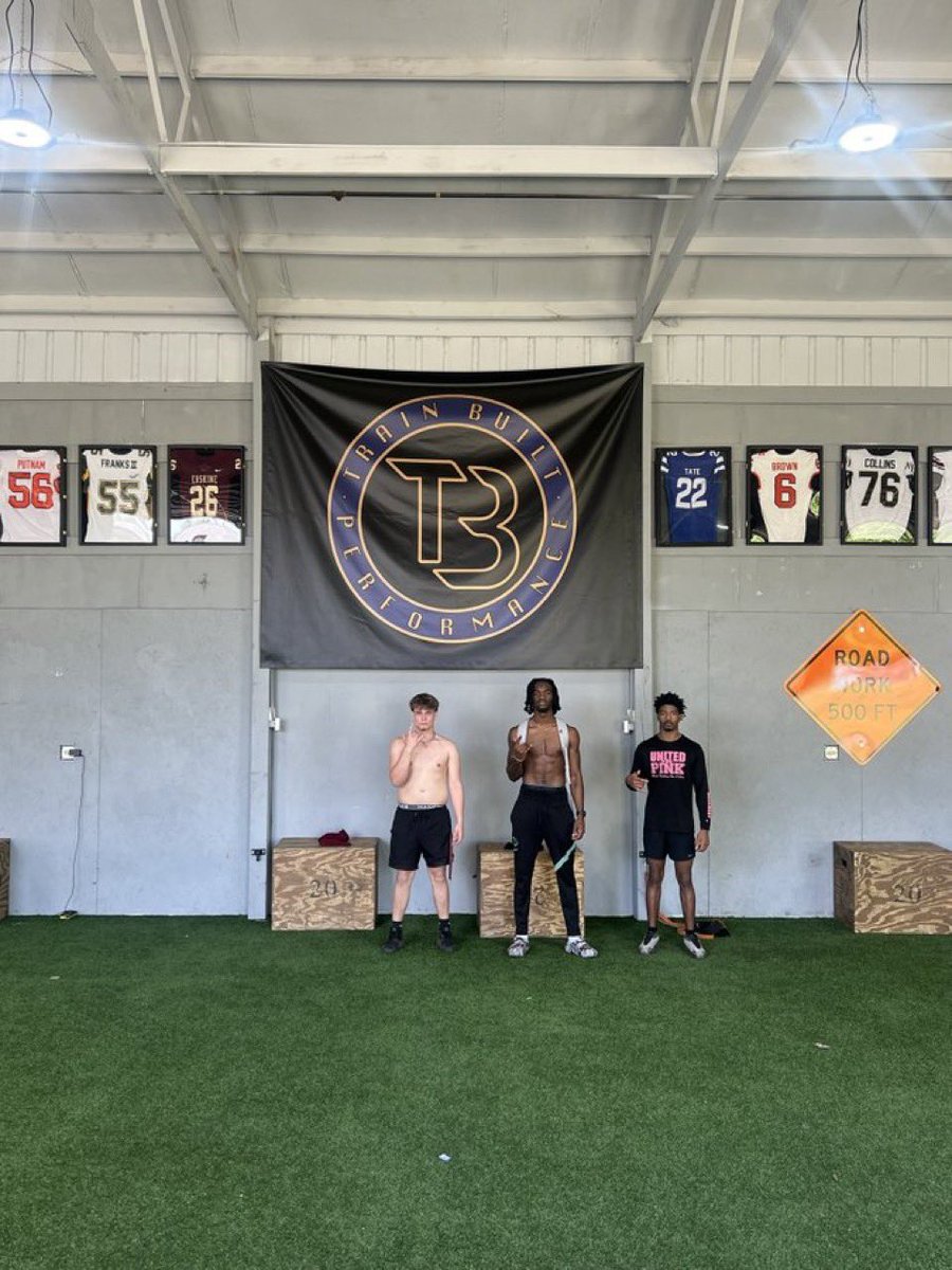 Kalab “kj” tweet media