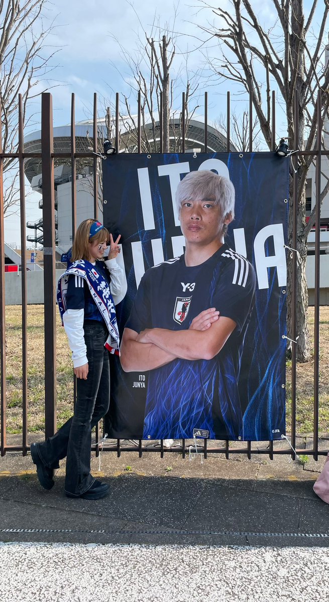 tyoki0324's tweet photo. みんなの決意が叶いますように！
応援してます🔥
Enjoy！！

#勝利のハチマキ #kirin #サッカー日本代表 https://t.co/lc3HvcoI4f
