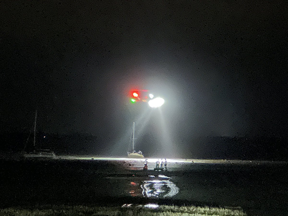 ๐ป๐๐๐๐ข ๐ฟ๐๐๐๐๐๐๐ข (@plumbley11) on Twitter photo 3 casualties rescued tonight. Excellent work from <a href="/HaylingFire21/">Hayling Island Fire</a> <a href="/Cosham23/">Cosham Fire Station</a> <a href="/HMCoastguard/">HM Coastguard</a> <a href="/SCAS999/">South Central Ambulance Service</a> <a href="/SCAS_HART/">SCAS HART</a>. 3 casualties rescued tonight. Excellent work from <a href="/HaylingFire21/">Hayling Island Fire</a> <a href="/Cosham23/">Cosham Fire Station</a> <a href="/HMCoastguard/">HM Coastguard</a> <a href="/SCAS999/">South Central Ambulance Service</a> <a href="/SCAS_HART/">SCAS HART</a>.