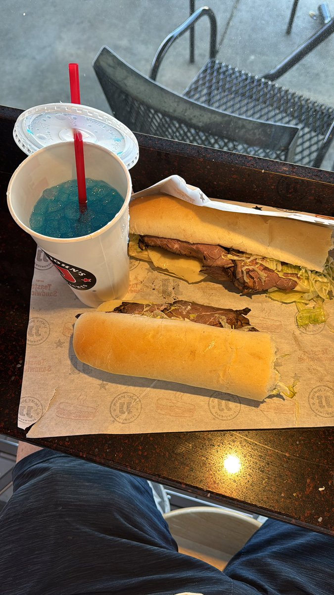 rob_mcintyre_'s tweet photo. Jimmy Johnβs doesnβt get nearly enough love. #FreakyFast https://t.co/VWOkG0Zg2H