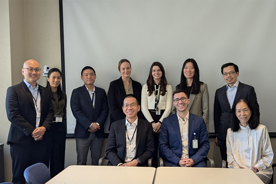 University Health Network (@uhn) on Twitter photo This month in UHN on the Go:
➡️ UHN's Nephrology Team marked #WorldKidneyDay
➡️ <a href="/pmcancercentre/">Princess Margaret Cancer Centre</a>, <a href="/KBI_UHN/">Krembil Brain Institute</a> & <a href="/CAMHResearch/">CAMH Research</a> convened at Allan Slaight Forum on Cancer Neuroscience
➡️ UHN welcomed Singapore General to share quality and safety practices
🔗: bit.ly/43V5qnB This month in UHN on the Go:
➡️ UHN's Nephrology Team marked #WorldKidneyDay
➡️ <a href="/pmcancercentre/">Princess Margaret Cancer Centre</a>, <a href="/KBI_UHN/">Krembil Brain Institute</a> & <a href="/CAMHResearch/">CAMH Research</a> convened at Allan Slaight Forum on Cancer Neuroscience
➡️ UHN welcomed Singapore General to share quality and safety practices
🔗: bit.ly/43V5qnB