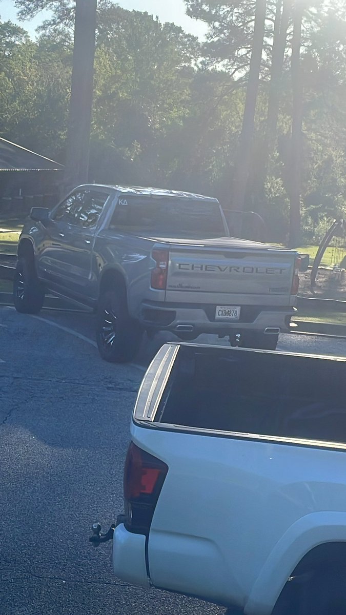 KD with a truck?? #expand