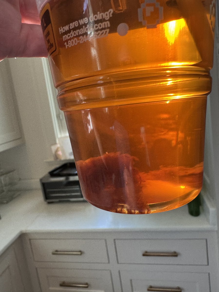 LovelaceDee's tweet photo. In my tea from McDonald’s today. What is is? https://t.co/hPO98dpYN8