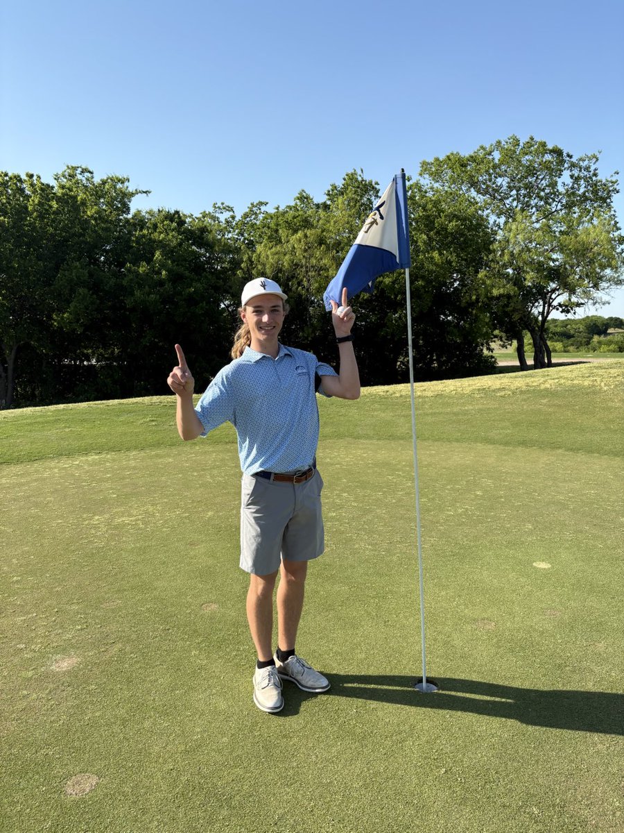 Jacob Dorman makes his 1st ACE in regionals practice round!! Congrats and let’s get some more of that this week. GO MUSTANGS!!