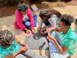 MrsDaMeka's tweet image. The Biology Team kicked off Milestone Prep with "The Amazing Race" around the school! 🧬🏃🏽‍♀️🏃🏽‍♂️ Learning, laughing, and leveling up for the test — Day One done right! #MilestonesReady #FunWithAPurpose @WHS_HCS @purvisjackson02