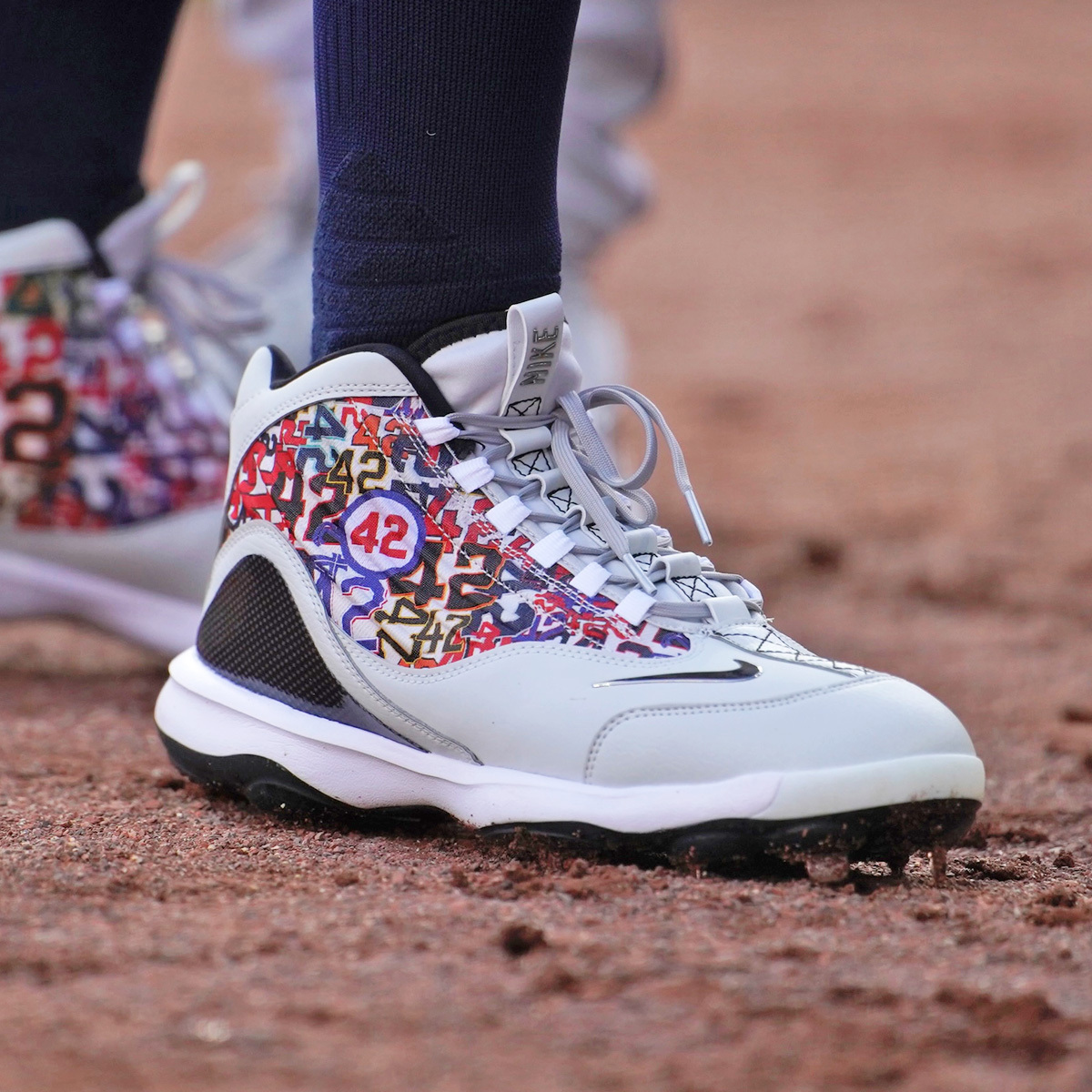 Nike's exclusive Jackie Robinson Day Griffey 2 cleat is on the