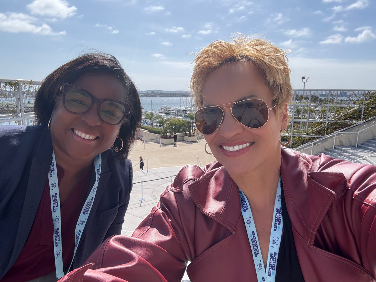 InnovativePros3's tweet image. Loving learning more about the incredible power of AI at the exciting Tableau Conference in San Diego — really enjoying the opportunity to make meaningful connections with others who are embracing the transformative power of AI.