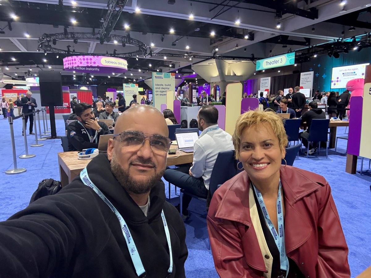 InnovativePros3's tweet image. Loving learning more about the incredible power of AI at the exciting Tableau Conference in San Diego — really enjoying the opportunity to make meaningful connections with others who are embracing the transformative power of AI.