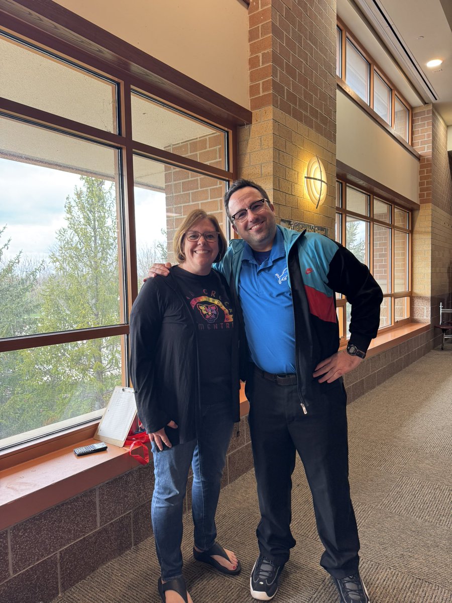 Lorena Forbes tweet media