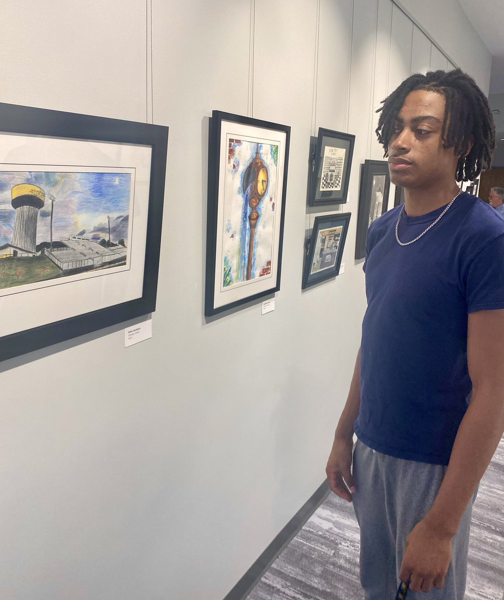 atiba31's tweet photo. So proud of my talented son Elias! @E_Jackson26 https://t.co/NiEILIHmmv