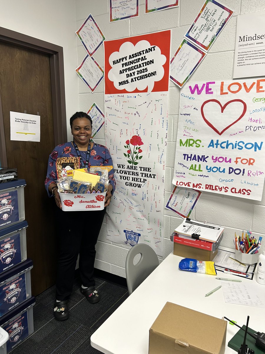 Kine' Geathers (@kgeducator8) on Twitter photo We celebrated National Assistant Principal Week today since it fell during Spring Break. We all know that <a href="/AlchemistofEDU/">Samantha Atchison</a> is the Best Assistant Principal in the 🌎!! I am so lucky to work alongside her. You are loved and appreciated <a href="/SeabornLeeES/">SeabornLeeElementary</a> We celebrated National Assistant Principal Week today since it fell during Spring Break. We all know that <a href="/AlchemistofEDU/">Samantha Atchison</a> is the Best Assistant Principal in the 🌎!! I am so lucky to work alongside her. You are loved and appreciated <a href="/SeabornLeeES/">SeabornLeeElementary</a>
