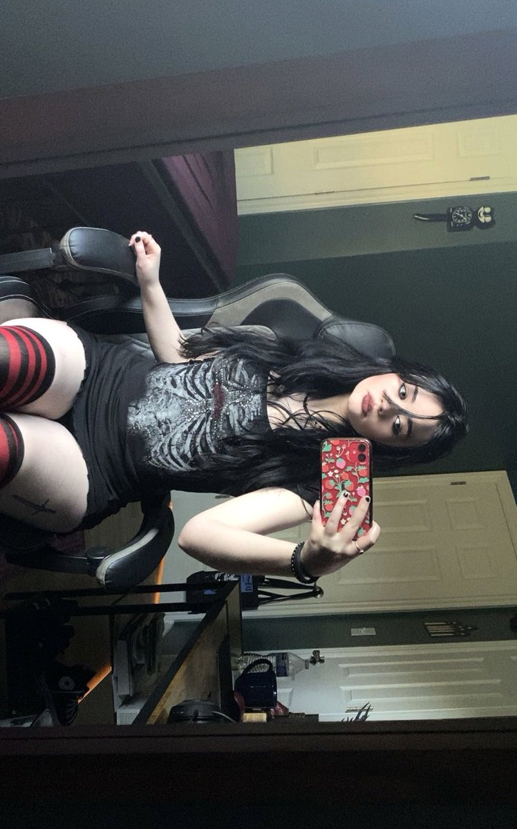 m☠︎︎ds tweet media