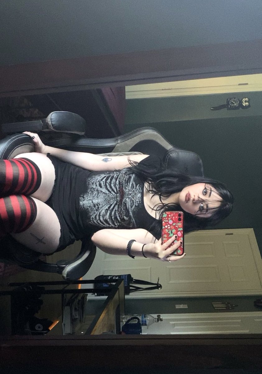 m☠︎︎ds tweet media