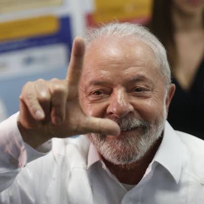 choquei's tweet photo. 🚨BRASIL: Governo Lula diz que o salário mínimo em 2026 será de R$ 1.630, um aumento de 7,4%. Atualmente o valor é de R$ 1.518. https://t.co/buYsG8obqW