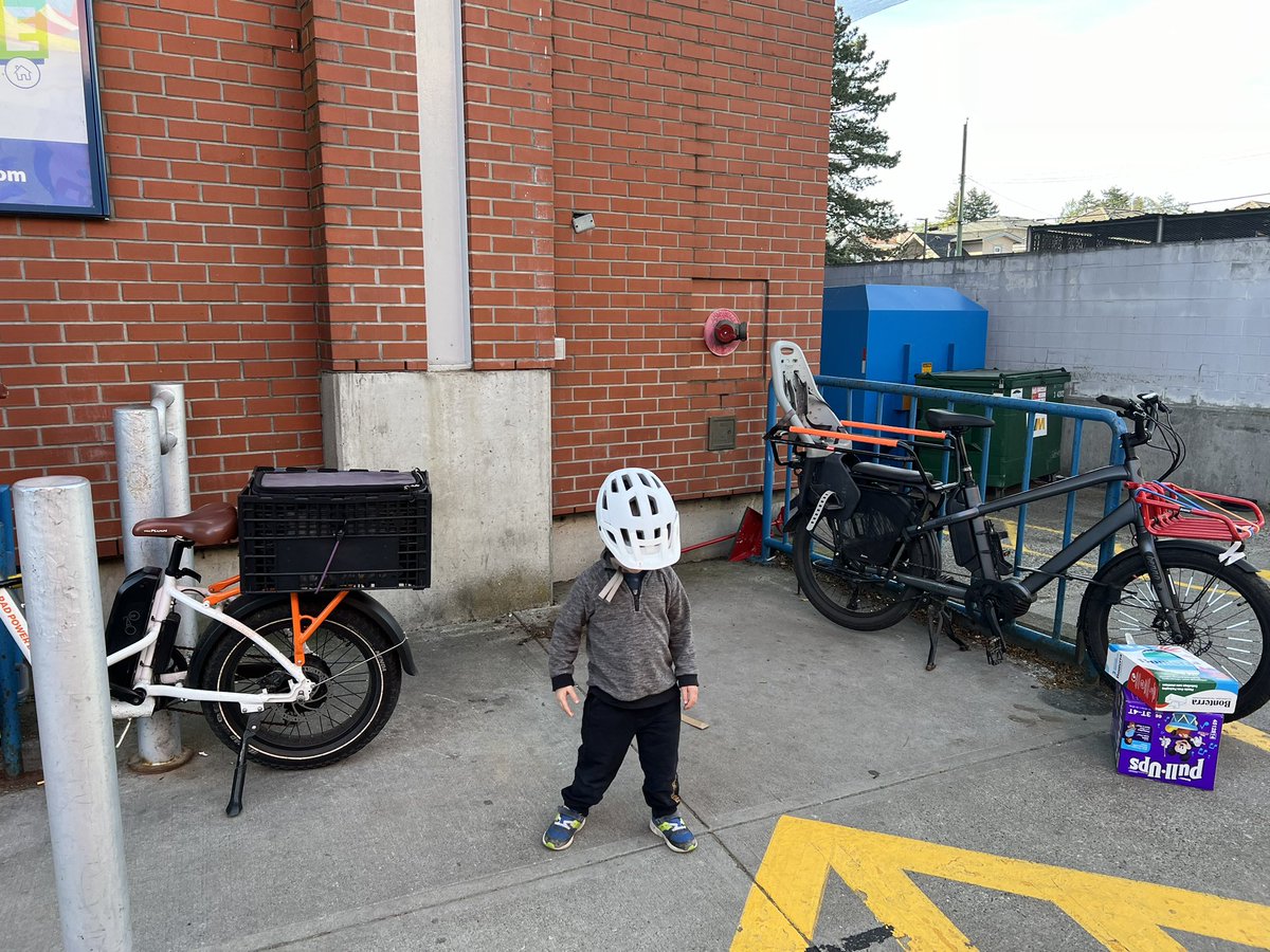 Jessica Inskip tweet media