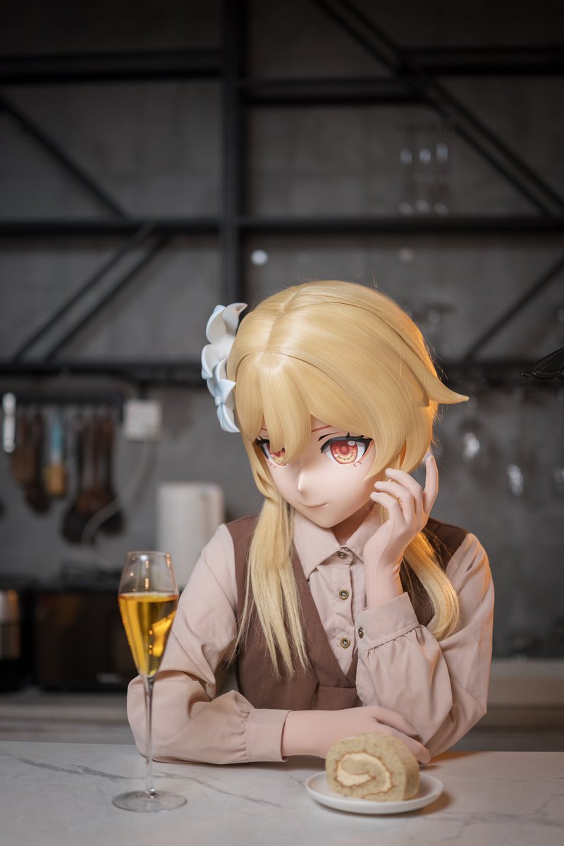 映入酒杯的黄昏

#kigurumi #着ぐるみ #萤