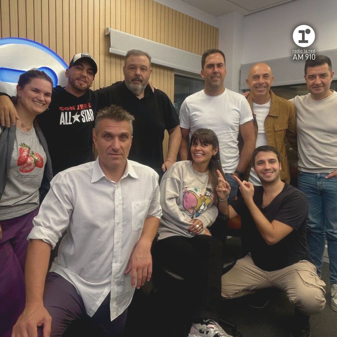 Radio La Red - AM 910 📻 (@radiolared) on Twitter photo 🥳😍 ¡FELIZ CUMPLE, MAJO!
🎂 Hoy es el cumpleaños de <a href="/MajoLezcano82/">Majo Lezcano</a>, la Dama de #UnBuenMomento, y desde Radio La Red te mandamos el mejor de los deseos en su día. 🥳😍 ¡FELIZ CUMPLE, MAJO!
🎂 Hoy es el cumpleaños de <a href="/MajoLezcano82/">Majo Lezcano</a>, la Dama de #UnBuenMomento, y desde Radio La Red te mandamos el mejor de los deseos en su día.