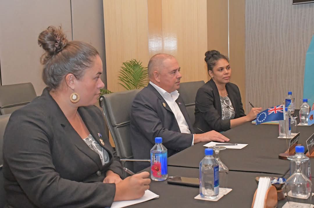 Fiji Ministry of Foreign Affairs (@fiji_mofa) on Twitter photo Prime Minister Hon. <a href="/slrabuka/">Prime Minister Sitiveni Rabuka</a> met with the Prime Minister of the Cook Islands Hon. Mark Brown. The meeting highlighted bilateral relations & cooperation between #FijiCookIslands has gained momentum after the signing of the Development Cooperation in 2023. ๐ซ๐ฏ๐ค๐จ๐ฐ
#PacificVuvale Prime Minister Hon. <a href="/slrabuka/">Prime Minister Sitiveni Rabuka</a> met with the Prime Minister of the Cook Islands Hon. Mark Brown. The meeting highlighted bilateral relations & cooperation between #FijiCookIslands has gained momentum after the signing of the Development Cooperation in 2023. ๐ซ๐ฏ๐ค๐จ๐ฐ
#PacificVuvale