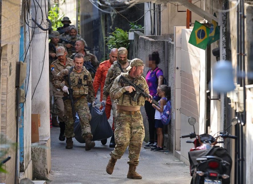 Márcia Foletto para a Agência O Globo.

Ladeira dos Tabajaras, Rio de Janeiro (RJ), 15 de abril de 2025.