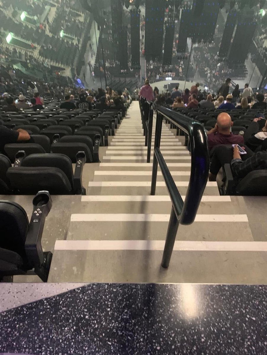 If yall not trying to sit this high with me then stay tf home ya feel me. 💪🏾💪🏾😂😂 #viral  #theshaderoom  #Worldstar