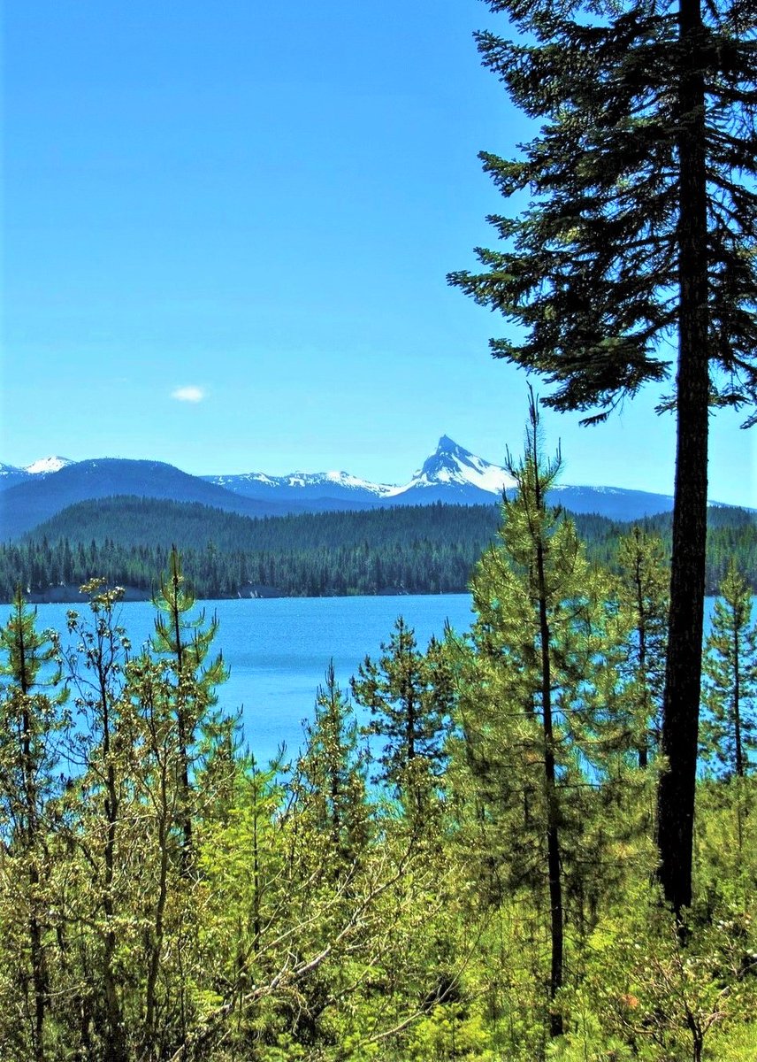 Lemolo Lake,Oregon-USA.