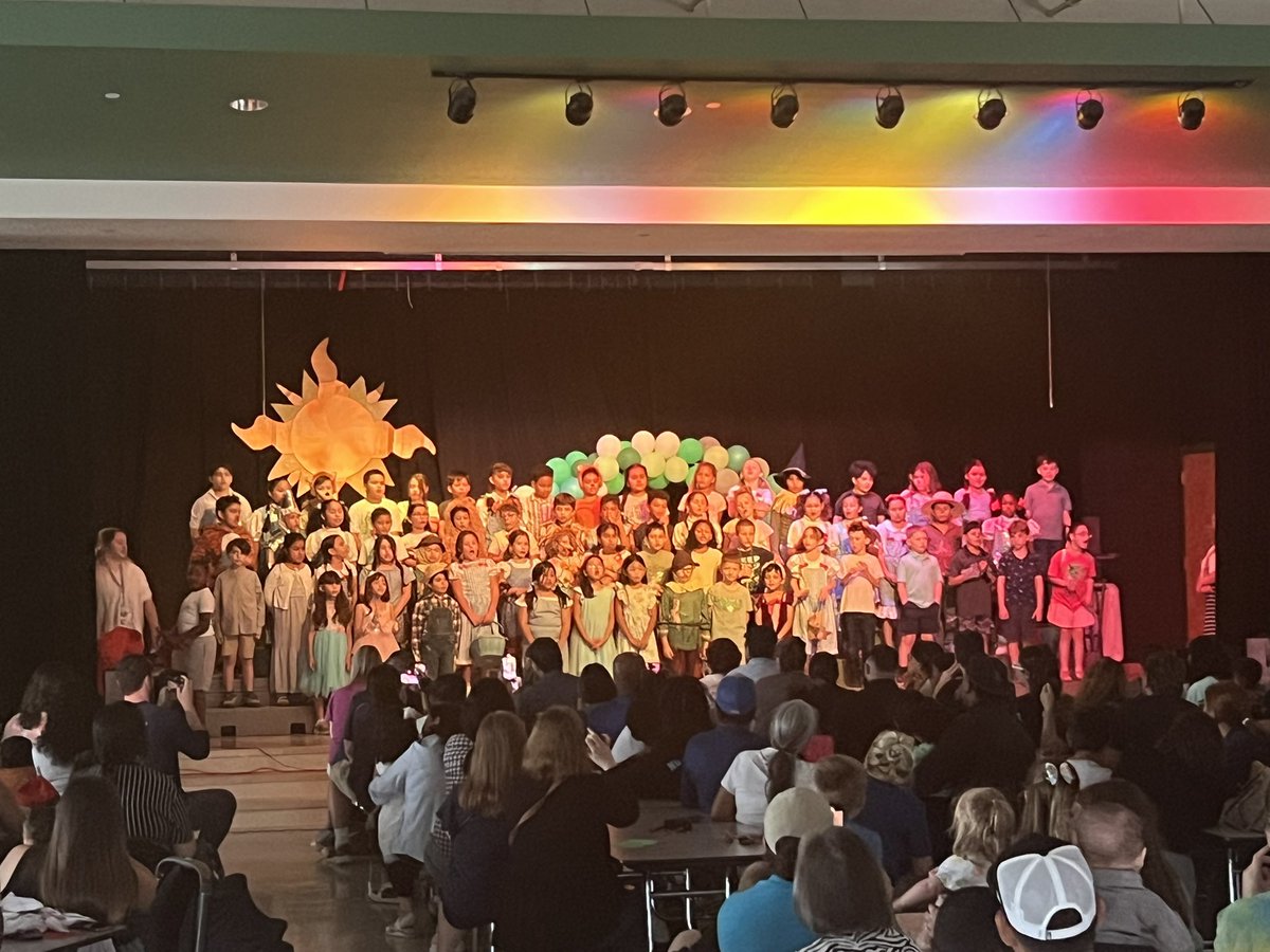 The Schertz 2nd Grade Elementary Music program was magical! #wizardofoz #SCUCMusicMatters