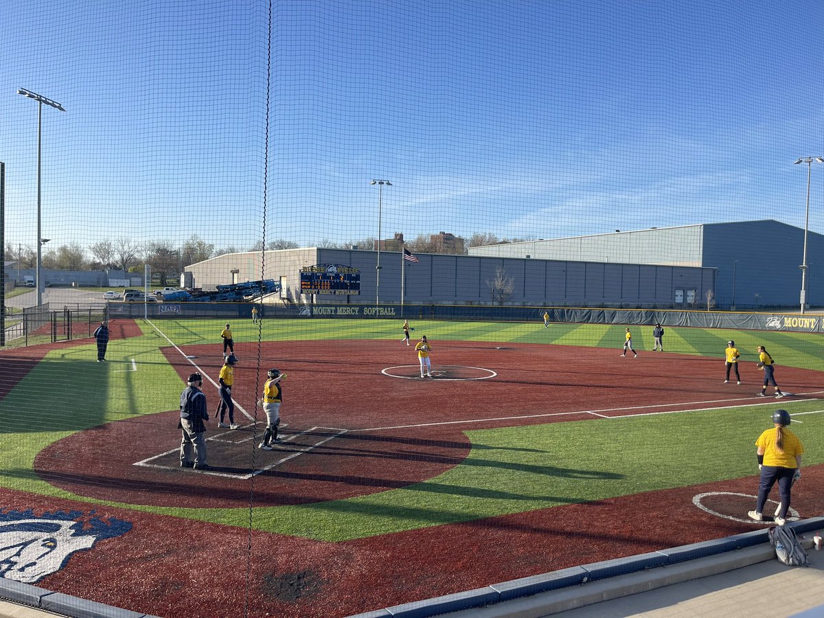 Mount Mercy Softball tweet media