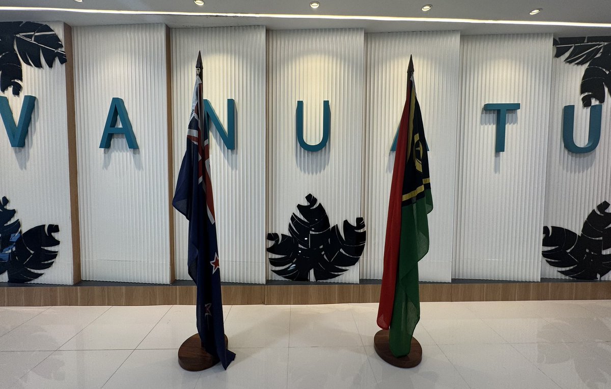 Winston Peters (@newzealandmfa) on Twitter photo The delegation has arrived in Port Vila, welcomed by Vanuatu’s Foreign Minister, Mark Ati.
🇻🇺 🤝 🇳🇿
<a href="/VMofaicet/">Vanuatu Foreign Ministry (MOFAICET)</a>
<a href="/NicciSimmondsNZ/">Nicci Simmonds</a> The delegation has arrived in Port Vila, welcomed by Vanuatu’s Foreign Minister, Mark Ati.
🇻🇺 🤝 🇳🇿
<a href="/VMofaicet/">Vanuatu Foreign Ministry (MOFAICET)</a>
<a href="/NicciSimmondsNZ/">Nicci Simmonds</a>