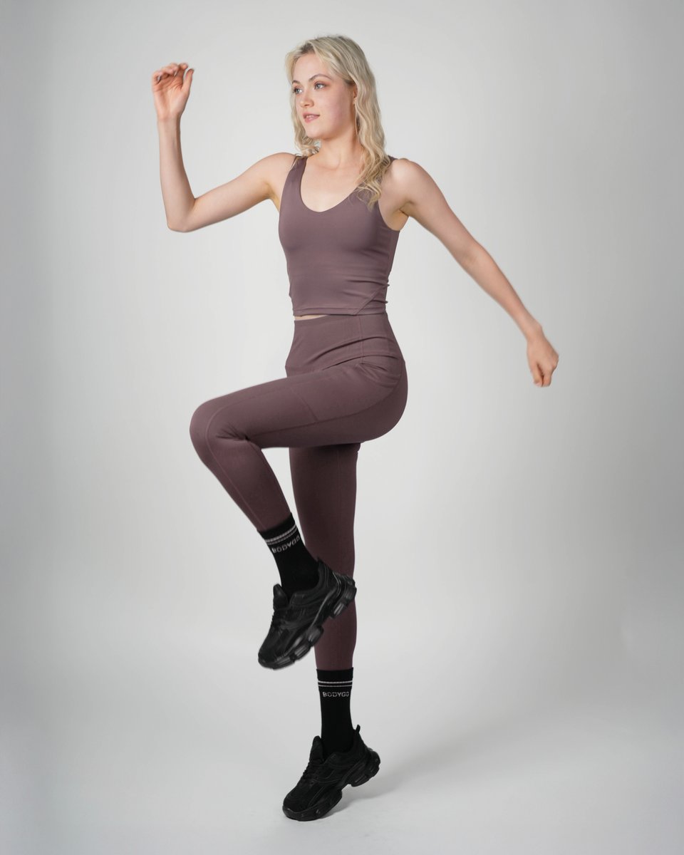 bodygo_official's tweet image. From morning stretches to evening run, BODYGO supports every move.
Feel good. Look strong. Live!

#BODYGO #ForALifeInMotion #gymoutfit #activewear #active #activelife #gym #gymgirls #gymlife  #fit #fitnesslife #workout #athleisure #gymoutfits #gymwear