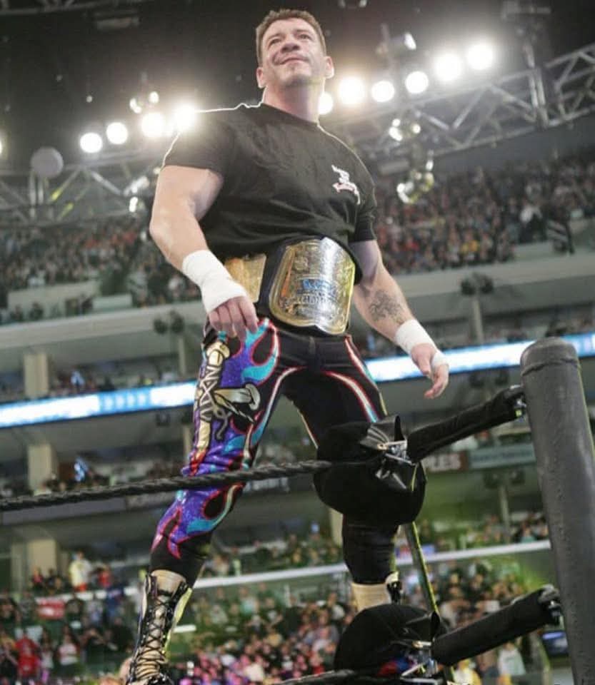 2000's WWE (@2000s_wwe) on Twitter photo 