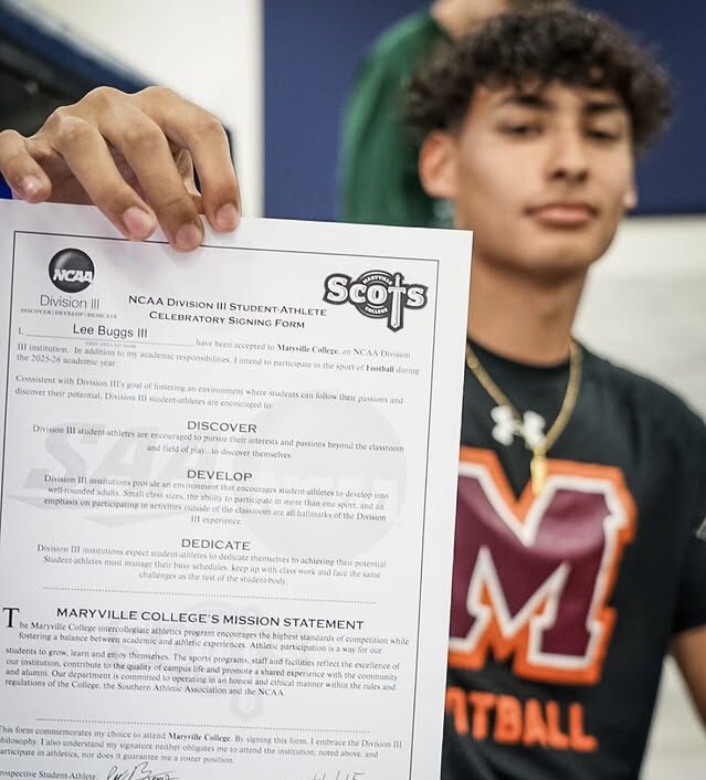 OnTopAthletics Inc📚🏈⚾️ (@ontopathletics) on Twitter photo And another 1 <a href="/Lee_Buggs05/">Lee Buggs III</a> proud of you kid! Hard work has paid off. <a href="/MCScotsFootball/">Maryville College Football</a> is getting a good one. #TeamOTA <a href="/asdillon/">Adam Dillon</a> <a href="/d1highlights/">d1highlights</a> <a href="/RN_JK808/">D1_JK808</a> <a href="/thompsmd23/">Coach Thompson</a> <a href="/KCobrasFootball/">Kirkwood Football</a> <a href="/MISTA_10/">Souff_Range 🏈⚾️🥋📊</a> <a href="/CoachSpringtym/">Heath E. Springer</a> And another 1 <a href="/Lee_Buggs05/">Lee Buggs III</a> proud of you kid! Hard work has paid off. <a href="/MCScotsFootball/">Maryville College Football</a> is getting a good one. #TeamOTA <a href="/asdillon/">Adam Dillon</a> <a href="/d1highlights/">d1highlights</a> <a href="/RN_JK808/">D1_JK808</a> <a href="/thompsmd23/">Coach Thompson</a> <a href="/KCobrasFootball/">Kirkwood Football</a> <a href="/MISTA_10/">Souff_Range 🏈⚾️🥋📊</a> <a href="/CoachSpringtym/">Heath E. Springer</a>