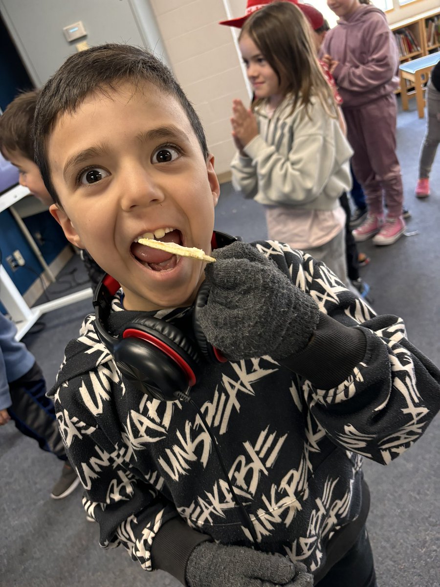 Ms. Panetta tweet media