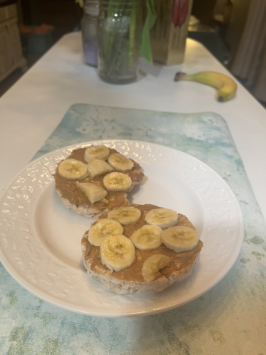 Affinity085's tweet image. Me when I actually keep what I eat to a minimum and I don’t feel like I’m being a pig 😛