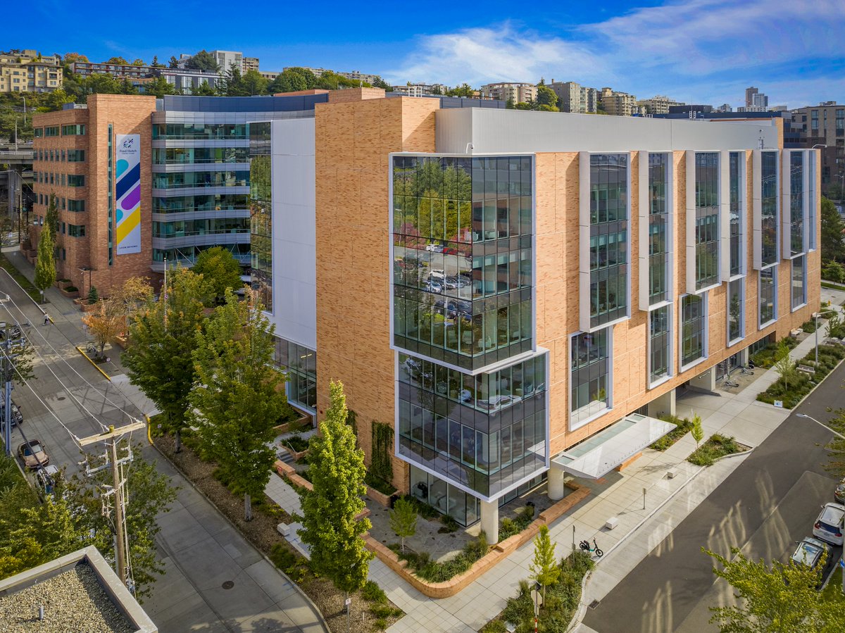 Power has been restored to the Fred Hutch campus.