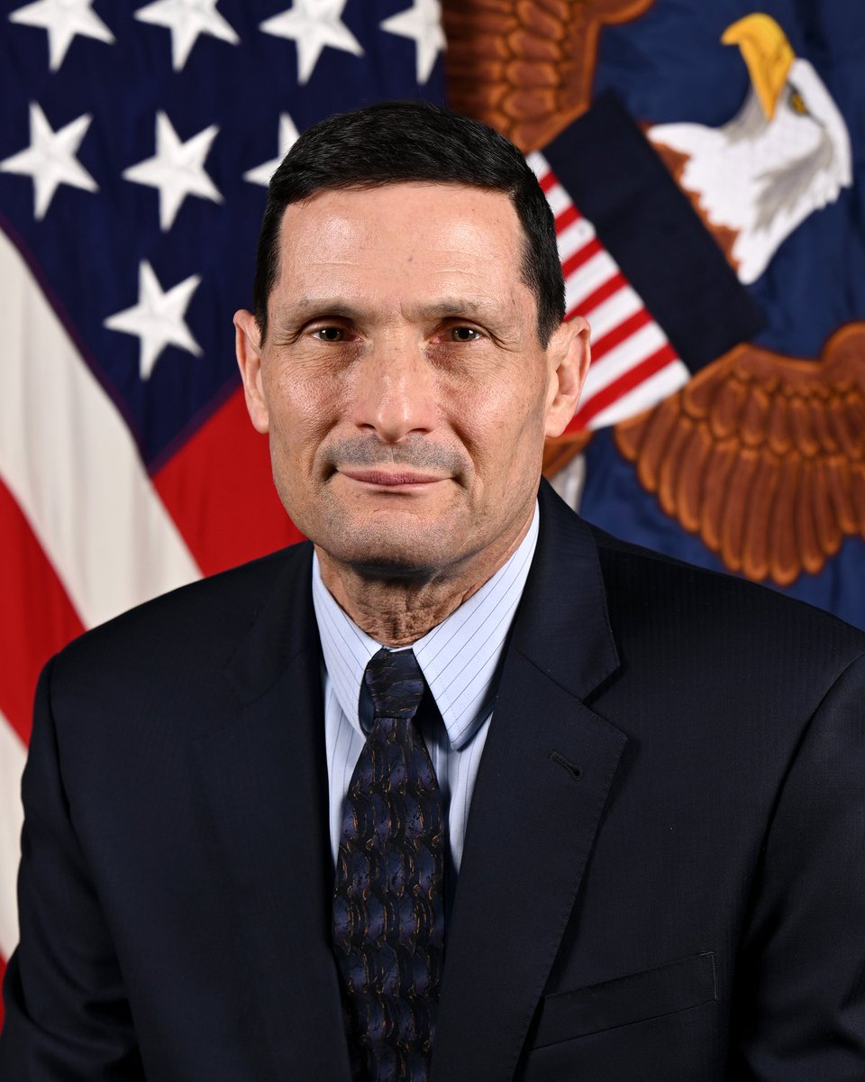 nicksortor's tweet image. 🚨 JUST IN: Secretary Pete Hegseth’s Deputy Chief of Staff Darin Selnick has been REMOVED after an investigation into leakers
This is the SECOND top Defense staffer removed today as part of a leaking scandal, after Dan Caldwell.
Deep staters are being quickly weeded out! 🔥