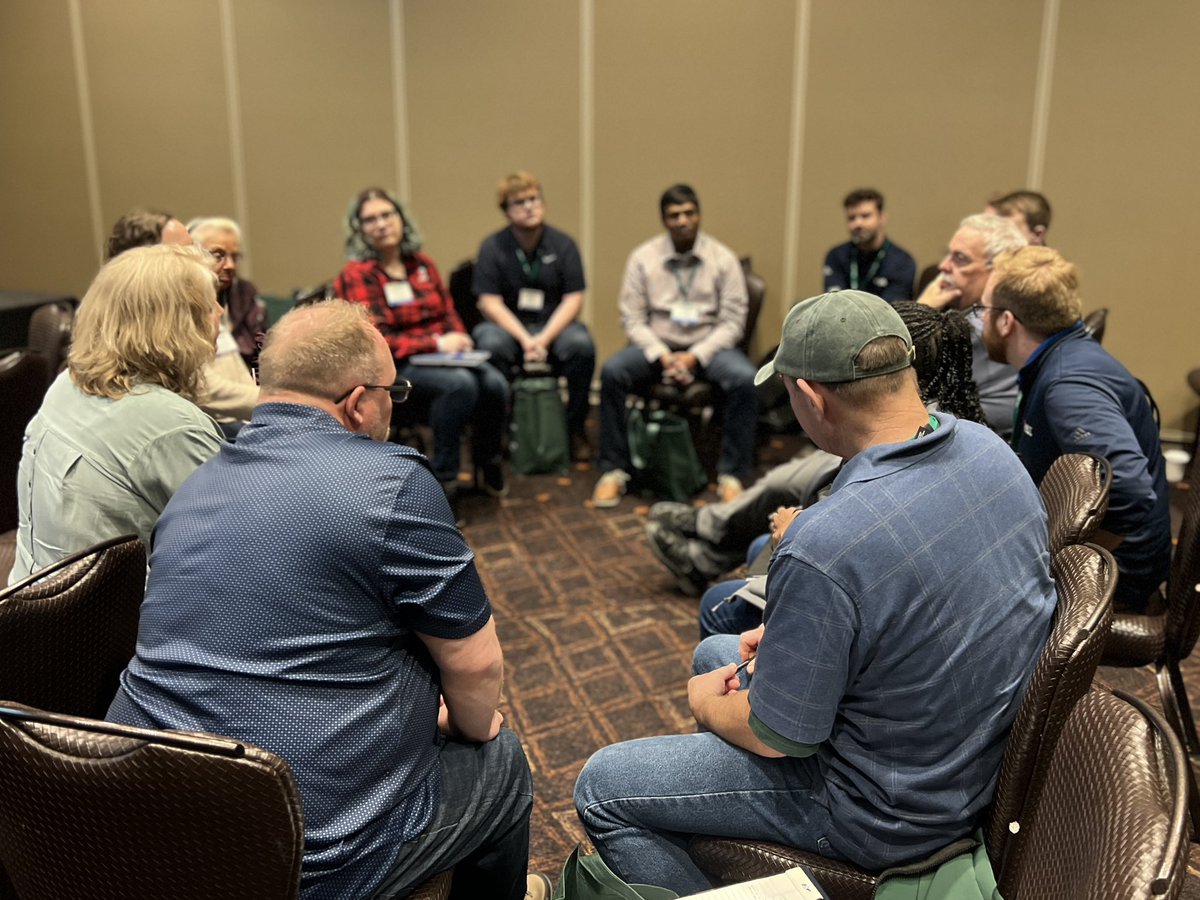 Stepped into my old shoes earlier today!

Thanks to <a href="/WISafetyCouncil/">Wisconsin Safety Council</a> for inviting me to speak to safety professionals about #CrisisCommunications. 

Their conference is top notch each year, and I’m glad I could be a small part of it!