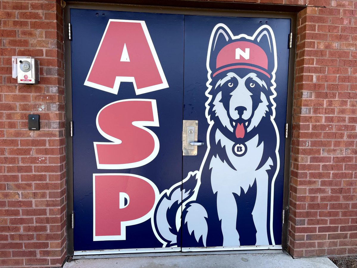 We hope students are enjoying new signage installed around school to include Jack the Brave. ❤️💙 #nickajack #jackthebrave