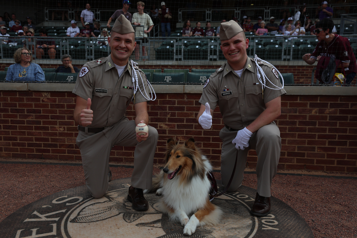reveille's tweet image. They throw the ball how fast?? What a day to support my Fightin' Texas Aggie baseball team with my Wilson!
#TAMU #GigEm