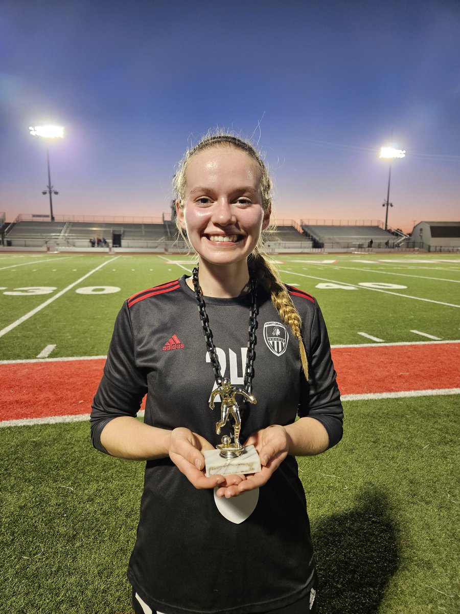 Varsity wins 3-2! #WOTM goes to Sienna or her relentless play in the midfield! 
Goals - Kenna, Willow and Aly
Record - 5-4
Conference- 4-2