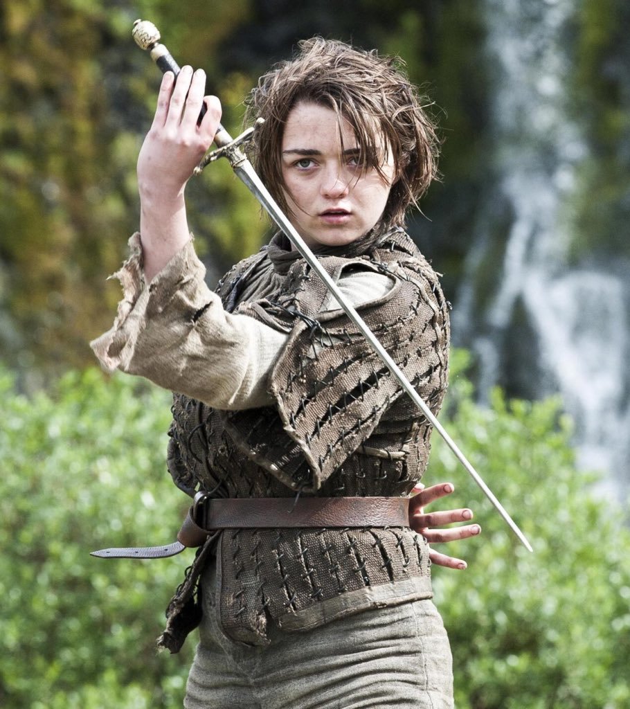 Happy 28th birthday, Maisie Williams!