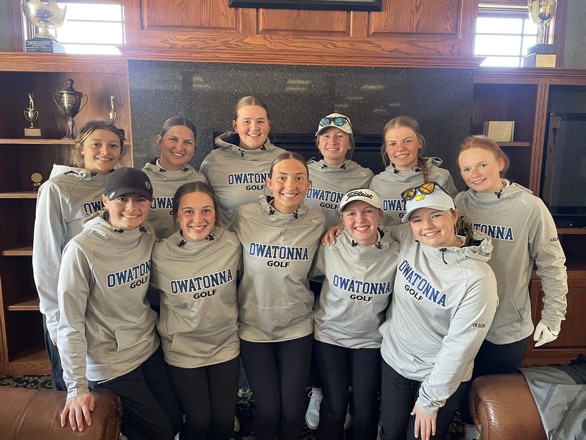 The girls golf team beat JM in a dual match today at OCC.
JV won with a score of 216 to 280
Molly Bailey with a low of 47 
Varsity won with a score of 351 to 443
Carmen Jirele 78
Paige Thompson 87
Danica Hager 90
Anna Mullenhauer 97
Ella Schuster 109
Brynn Andrix 96