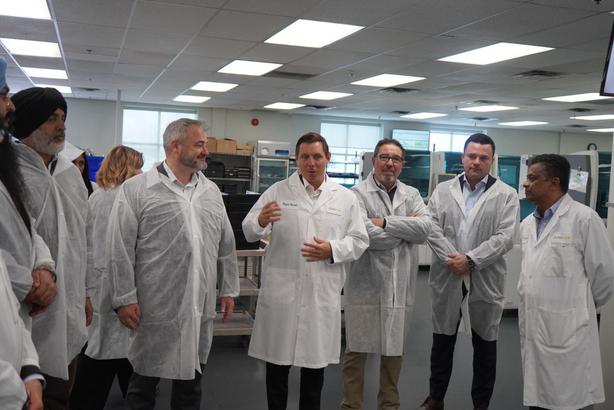 Great to tour the Canadian HQ of Dynacare in Brampton today.  700 highly skilled lab staff showcased health solutions and innovations including the new Cancer research partnership, focused on streamlining testing of colorectal, endometrial, brain, and gastric cancers to