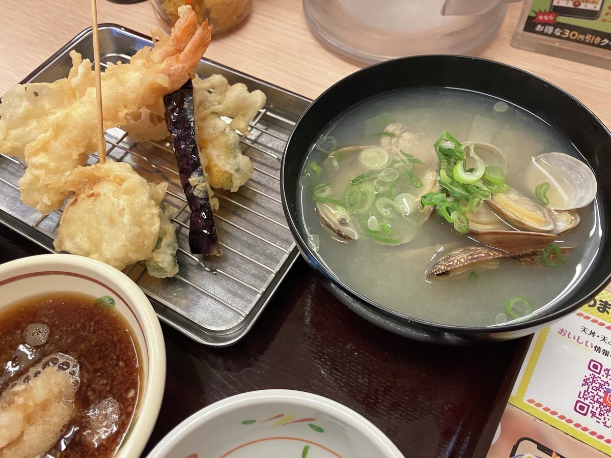 店仕込みの貝汁✨
ぜひ（大）でたっぷり楽しんでほしいです😊

#天丼に合う貝汁 #天ぷらに合う貝汁