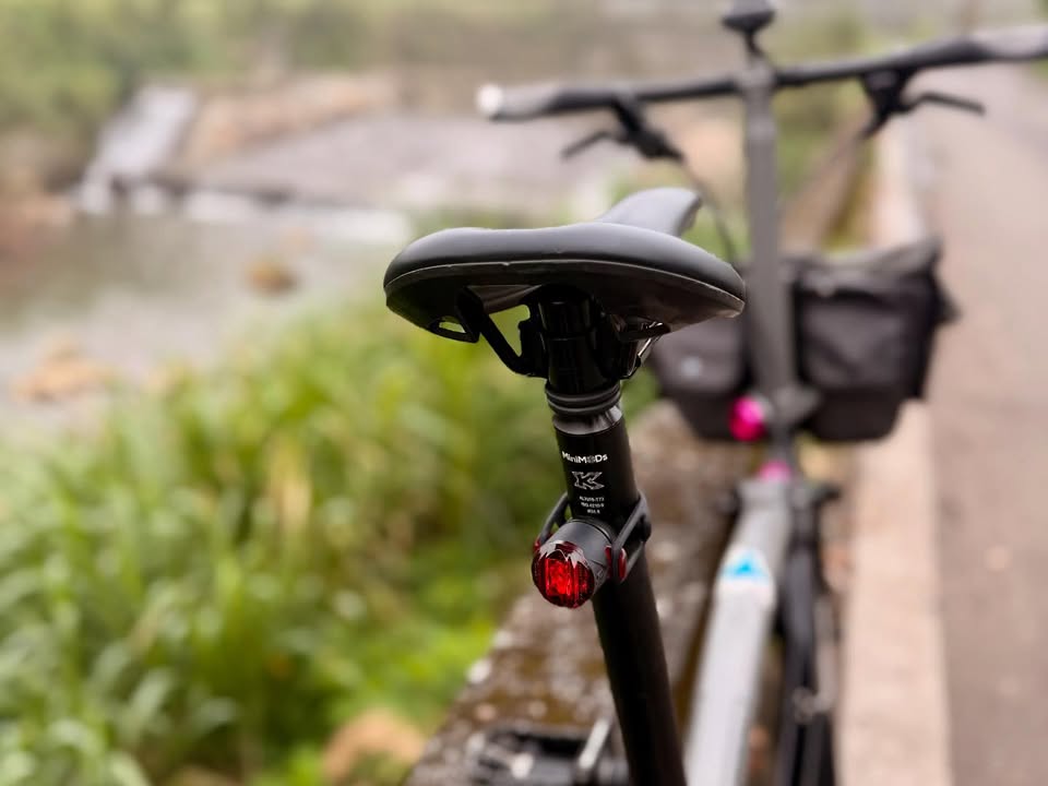 BIKEgangUK's tweet image. If you love long distance rides, bike touring or climbs, slipping seatposts would be a major inconvenience. 

Introducing our lightweight, anti-slip seatpost: 
bikegang.company.site/Seatpost-for-B…

Bike Gang Hut 

_
#MiniMODs #Brompton #BromptonLife #BromptonMODs #BromptonSociety