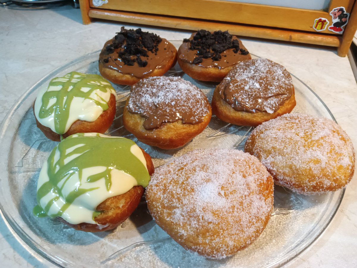 Aggeliki Tzotzolaki tweet media