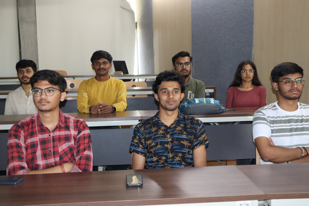 iaruniversity's tweet photo. 🚀 Unlocking the Future of Wearable Tech! 🤖⌚️
IAR University hosted a dynamic masterclass on Motion-Powered Intelligence with Prof. (Dr.) Kiran Trivedi from @UOW's India Campus 🇦🇺.
Deep insights into AI/ML &amp; smart wearables! 🌟
#WearableTech #AI #MachineLearning #IARUniversity https://t.co/NjbdF07DML