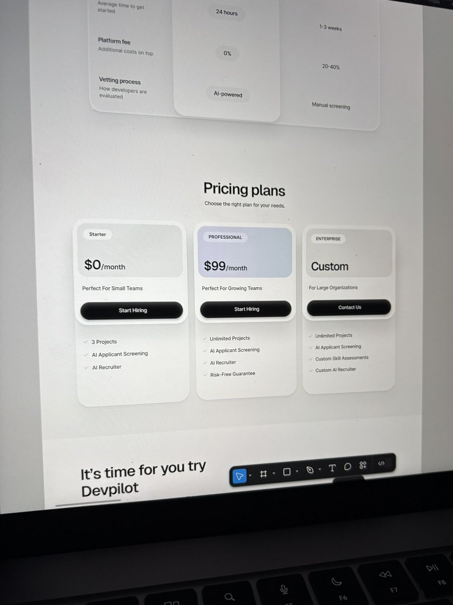 I love designing Pricing Section 🤑