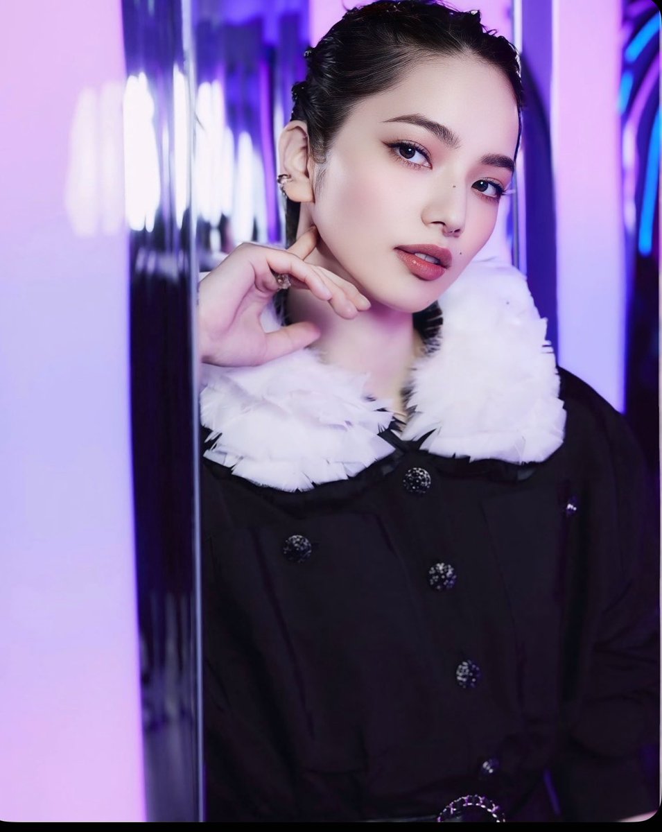 最高に美しい🪽

#小松菜奈 #NanaKomatsu