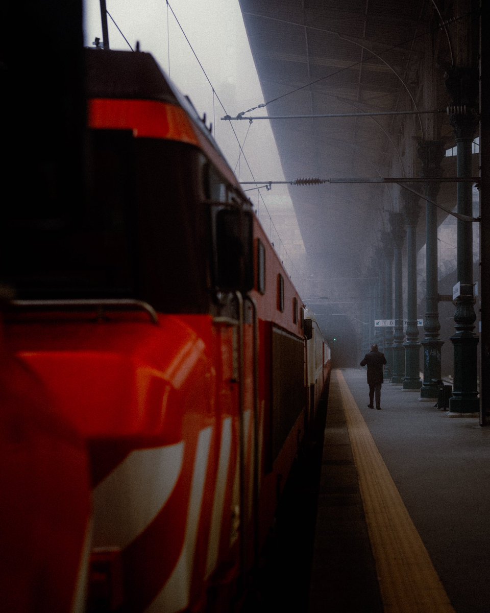 ivar_snaps's tweet image. Porto #streetphotography